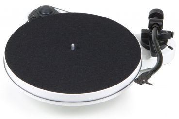 Pro-Ject RPM 1 Carbon 