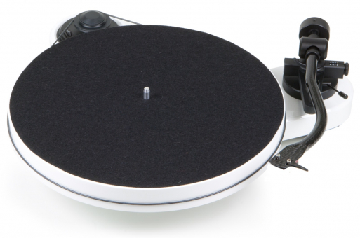 Pro-Ject RPM 1 Carbon 